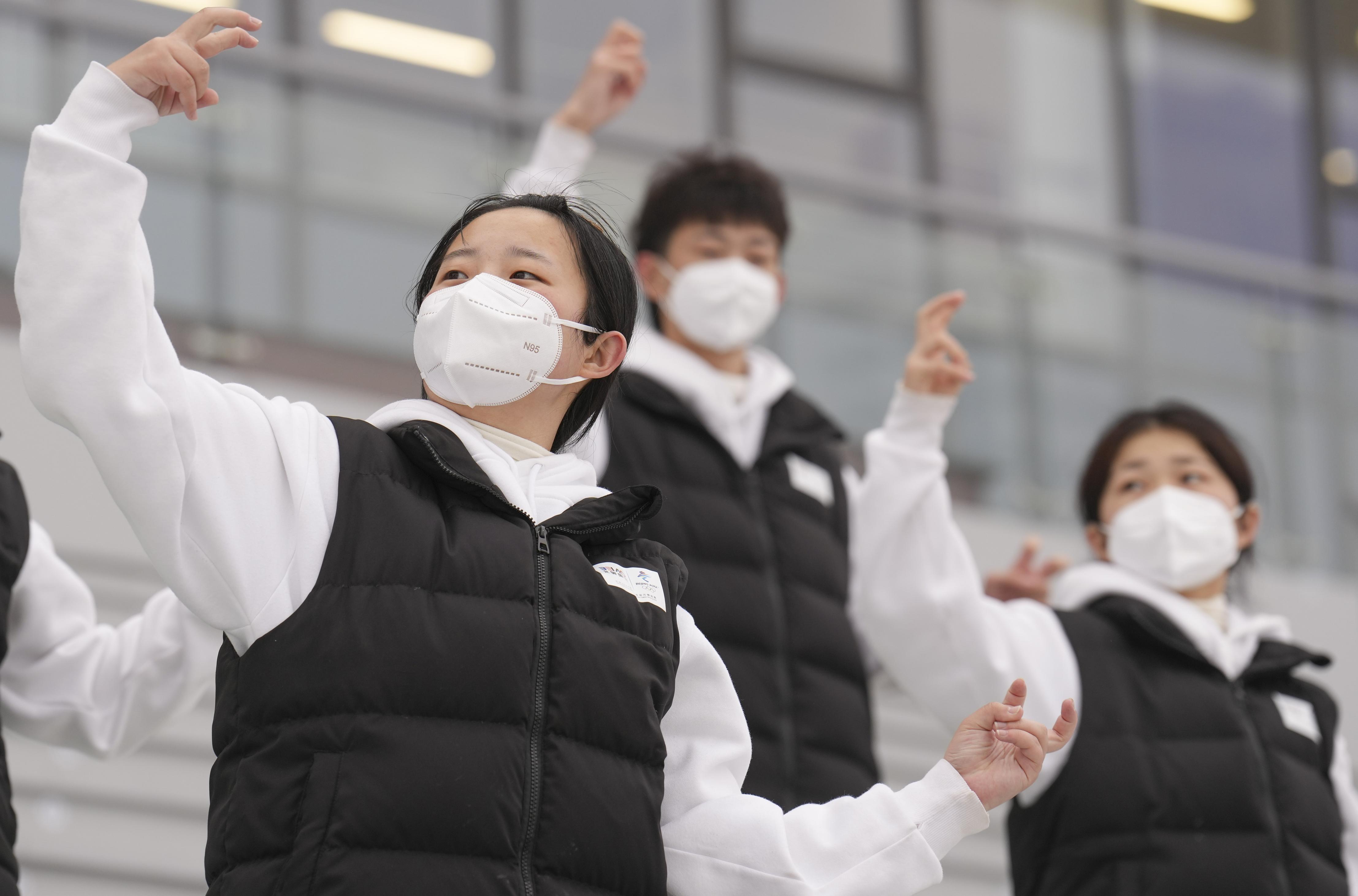 APP下载-莎拉波娃官方宣布刷新纪录新规，西班牙队引发争议！赛场气氛高涨的简单介绍